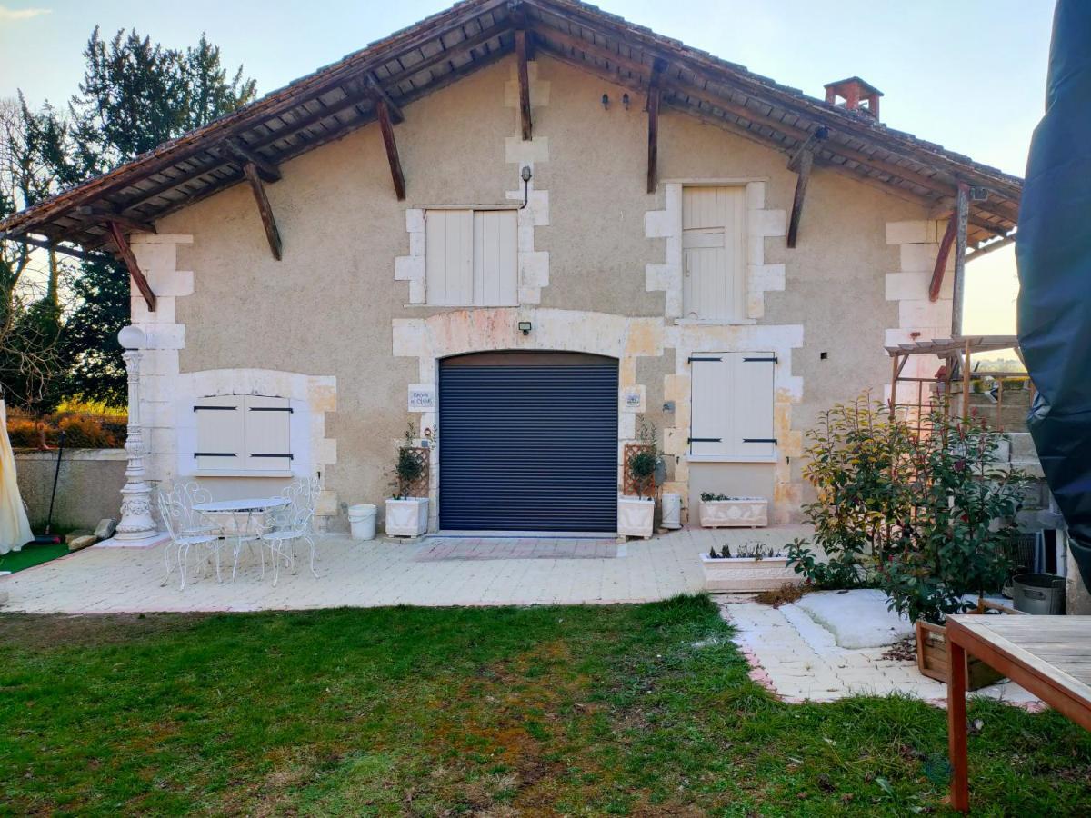 La Maison Des Oliviers Aubeterre-sur-Dronne Eksteriør bilde